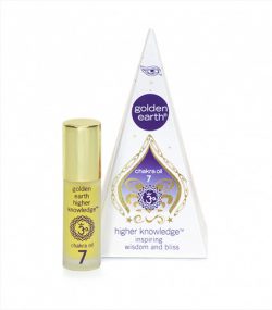 Shows the Life Force Chakra 7 oil with package